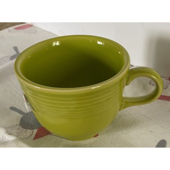 Fiestaware Chartreuse Coffee/Tea Cup - Picture 1 of 5